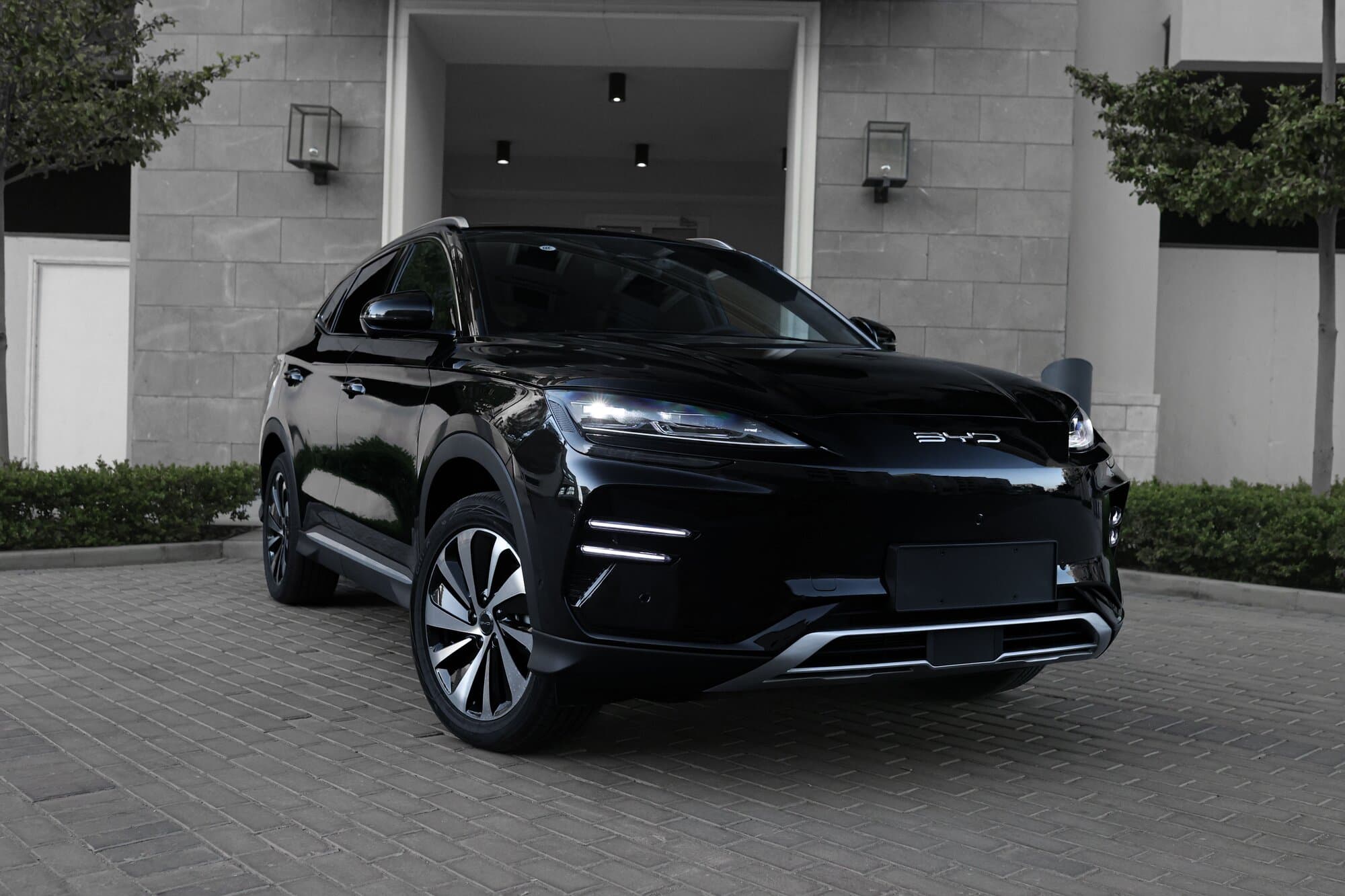 BYD Song Plus Champion - slide 1