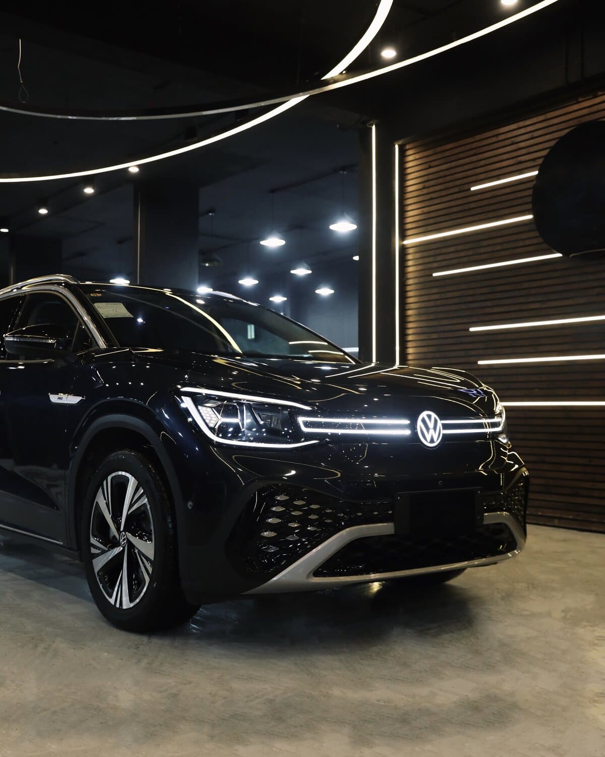 Volkswagen ID.6 - slide 10