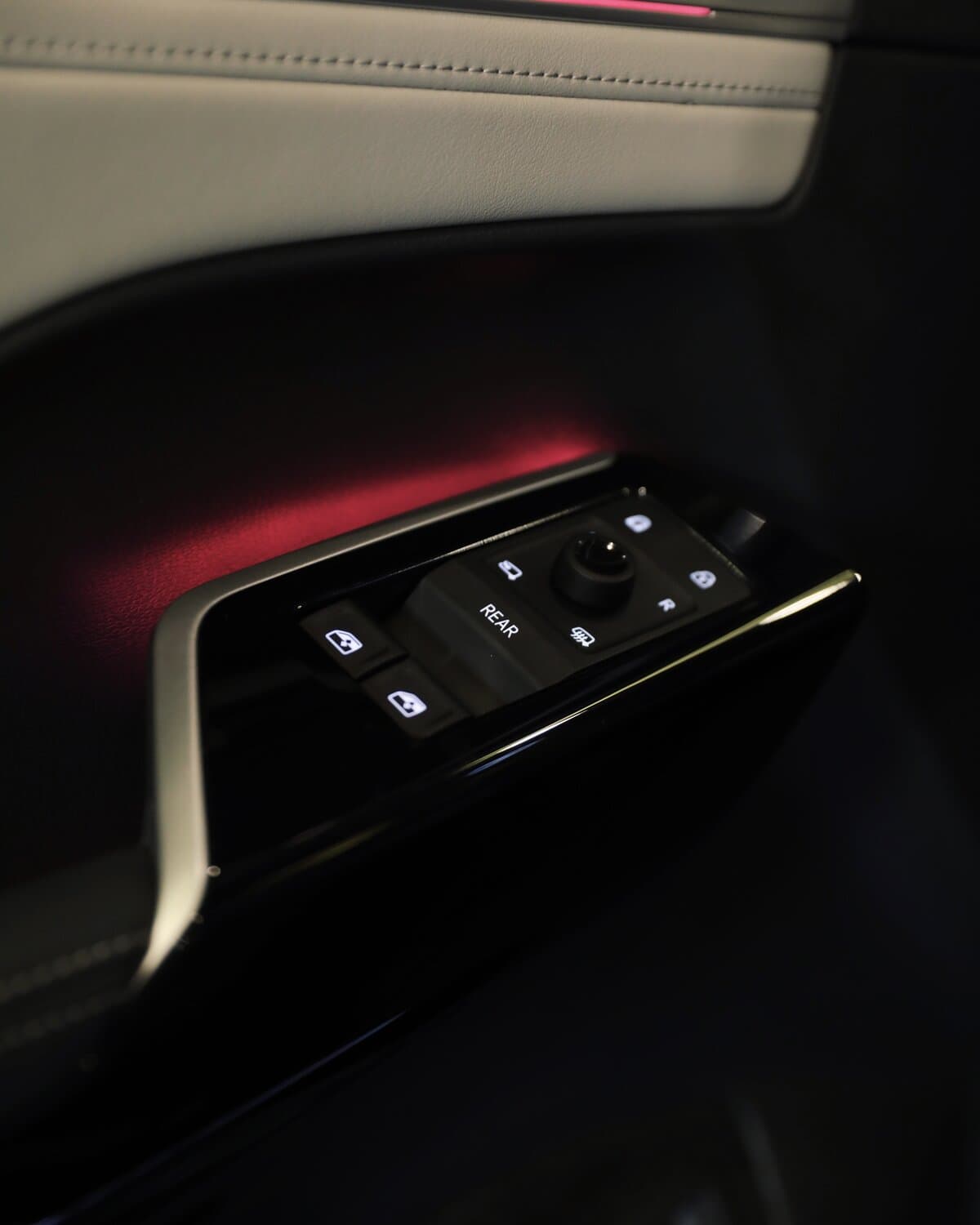 Volkswagen ID.6 - slide 21