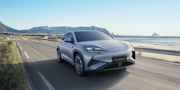 BYD Sea Lion 07 showcase image