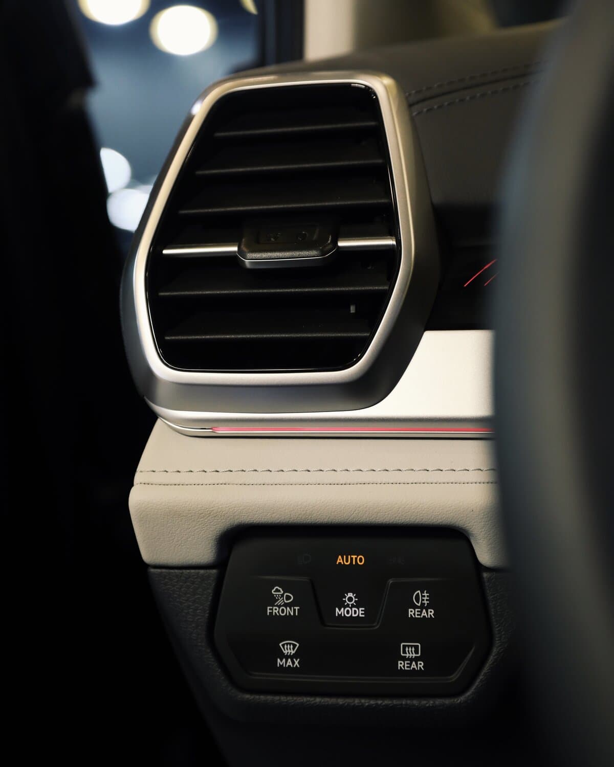 Volkswagen ID.6 - slide 25